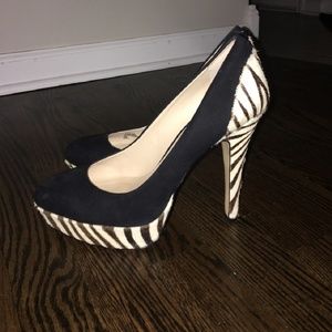 INC BLACK & ZEBRA HEELS